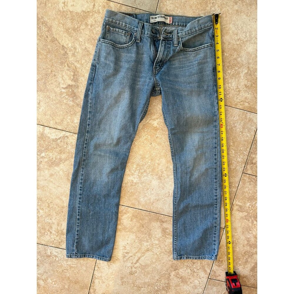Levis 514 Slim Straight BlueJeans Tag says Sz 31 x 32 but = 28 waist Inseam 29?